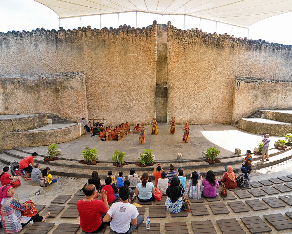 Amphitheater GWK Cultural Park tahun 2013