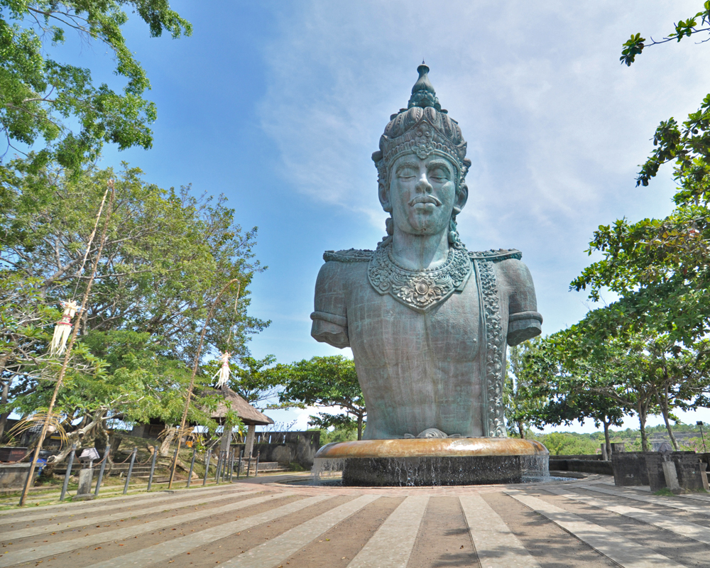 Area Plaza Wisnu GWK Cultural Park tahun 2013