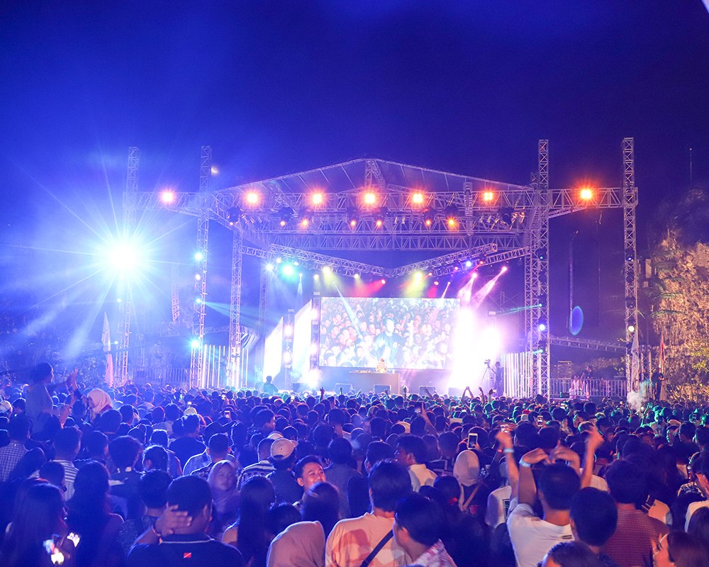 Bali Countdown 2019 di Festival Park