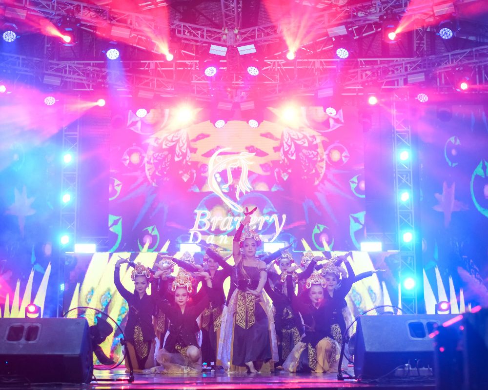 Penampilan Bravery Dancer di Bali Countdown 2024