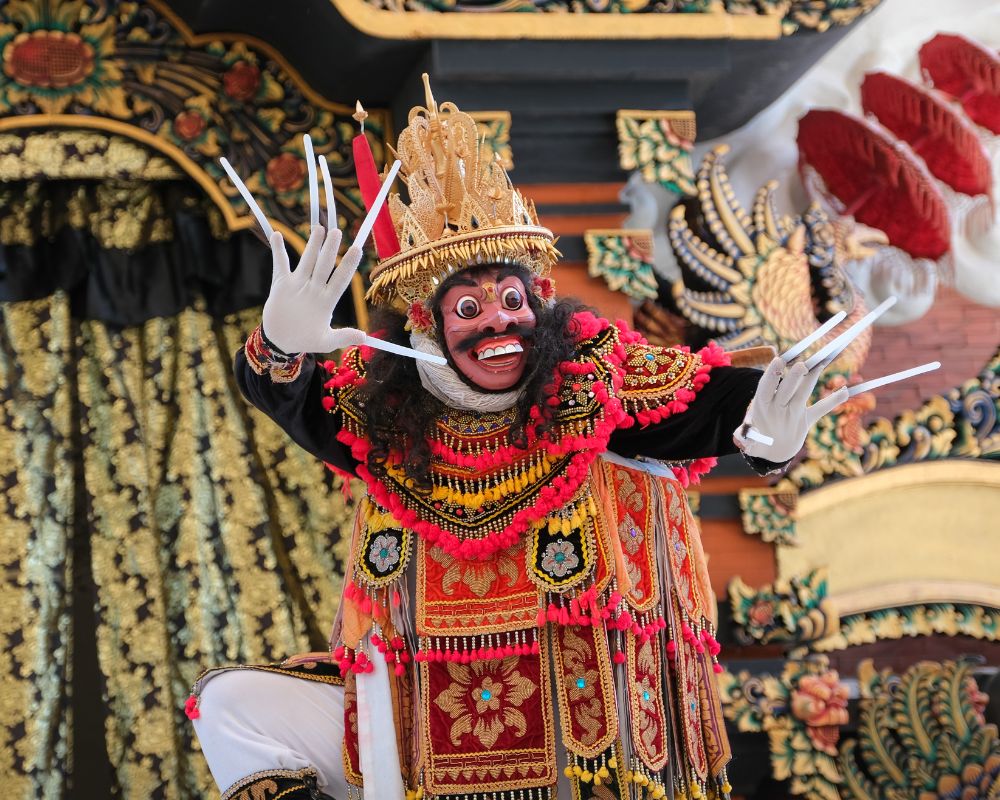Tari Jauk Keras di Garuda Wisnu Kencana Cultural Park