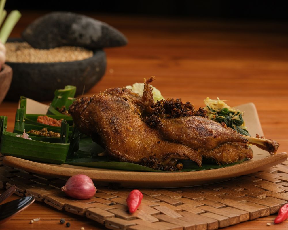 Bebek Goreng Krispi ala Jendela Bali Restaurant