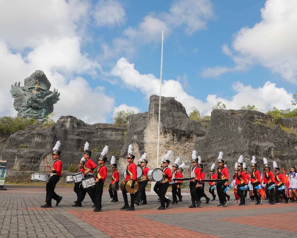 Lomba Marching Band Kirab Budaya SD No. 4 Jimbaran Hari Kemerdekaan Republik Indonesia di GWK Bali