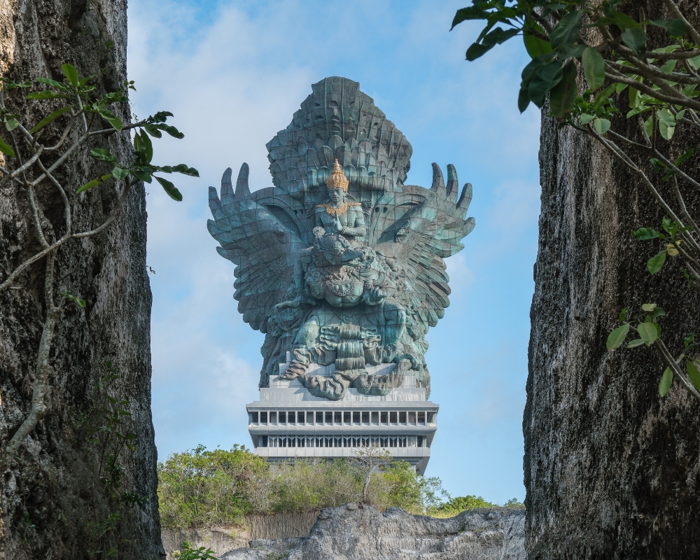 Patung Garuda Wisnu Kencana di GWK Cultural Park