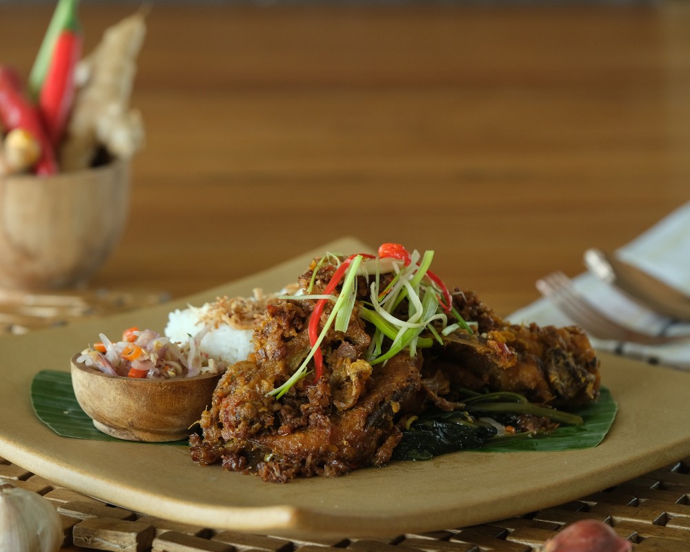 Ayam Bumbu Rajang di Jendela Bali Restaurant