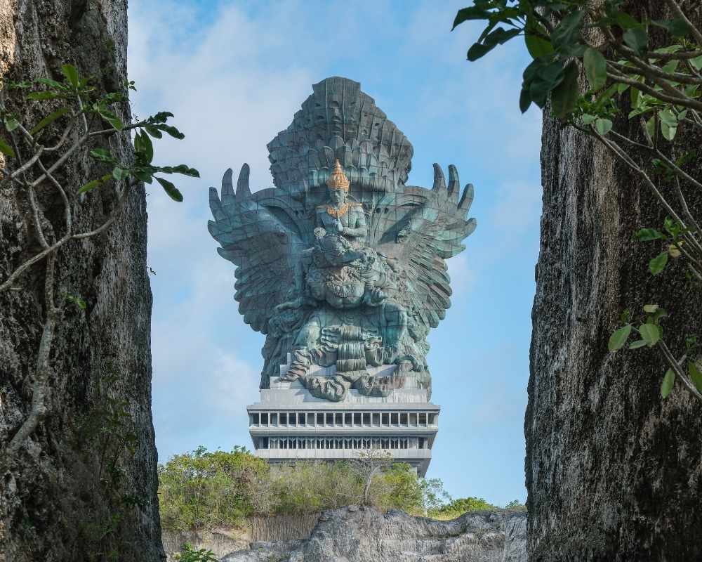 garuda wisnu kencana gwk bali one of the highest statue in the world