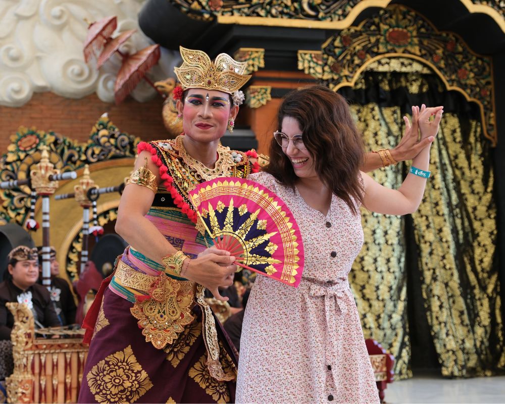 pertunjukan di bali