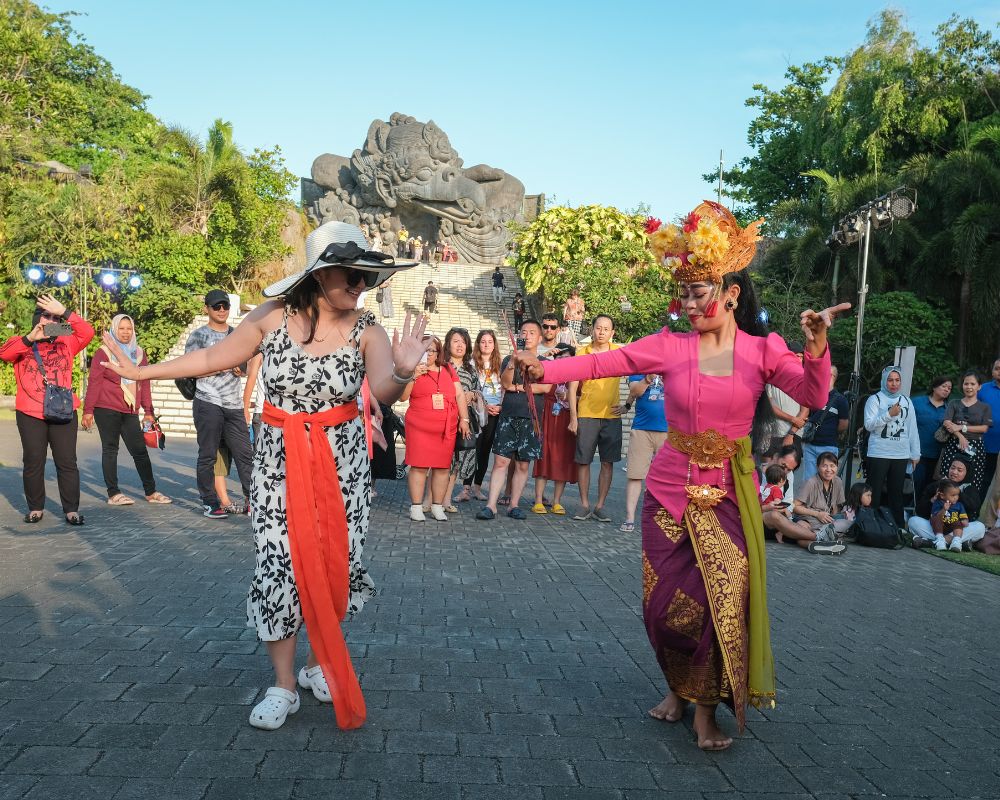 pertunjukan di bali