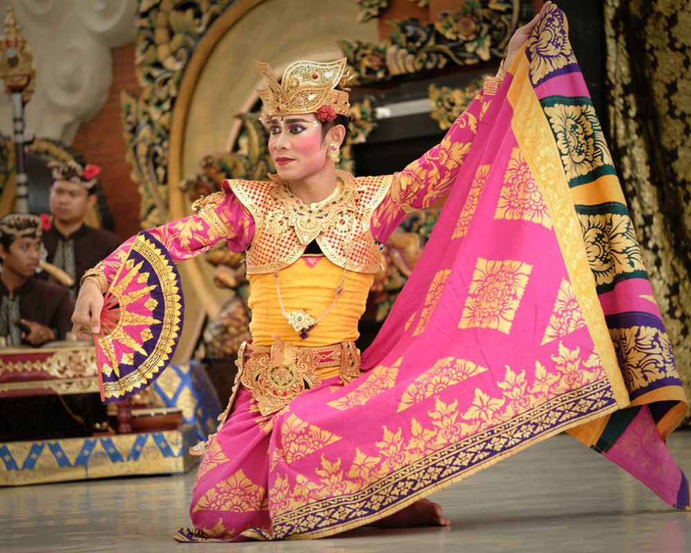 tarian bali