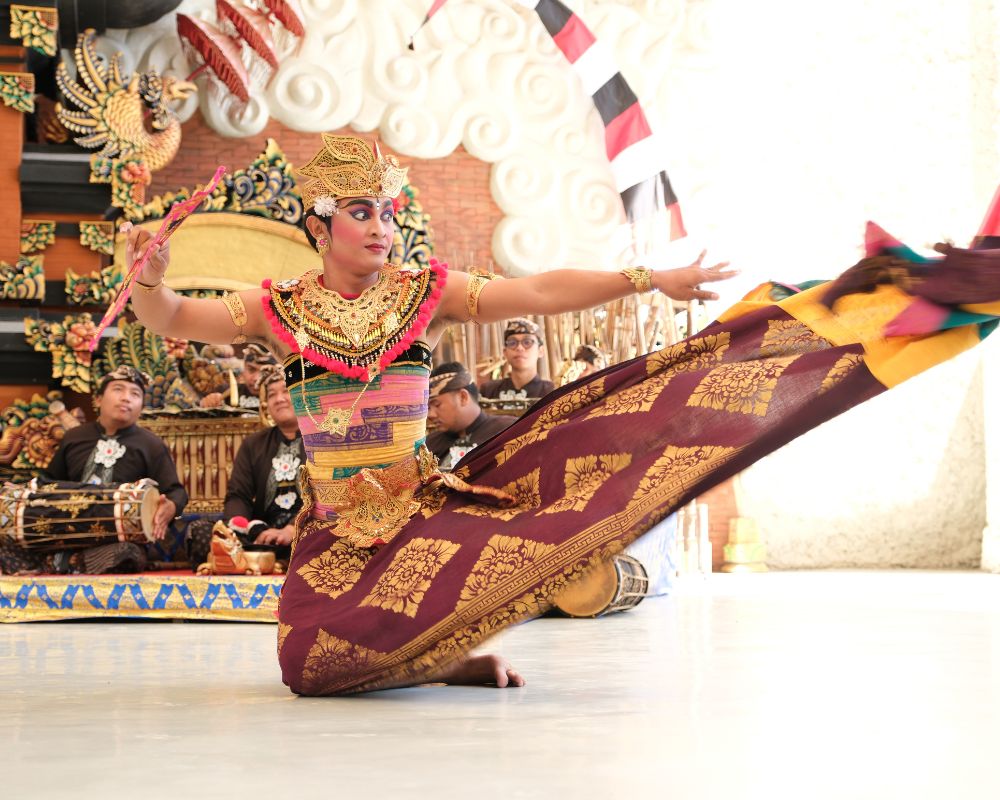 tarian bali