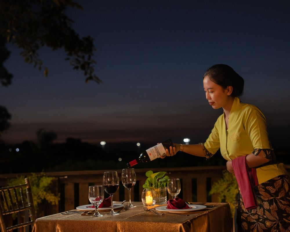 makan malam di bali