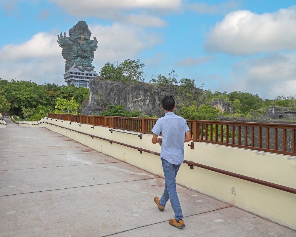 Patung tertinggi di bali