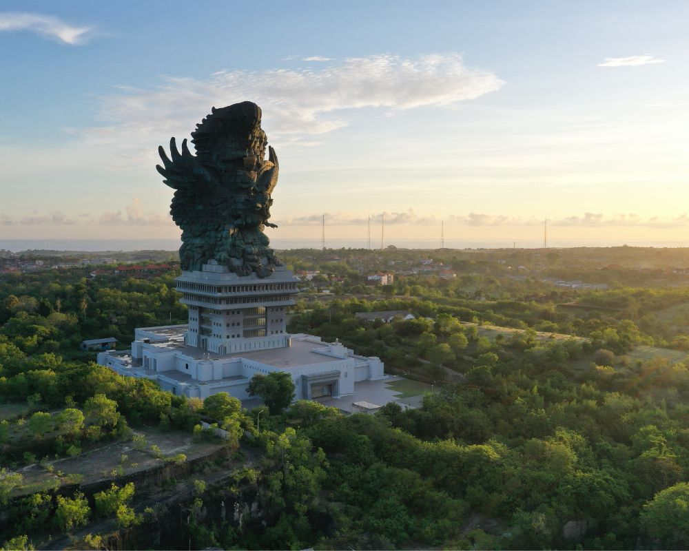 Seni patung