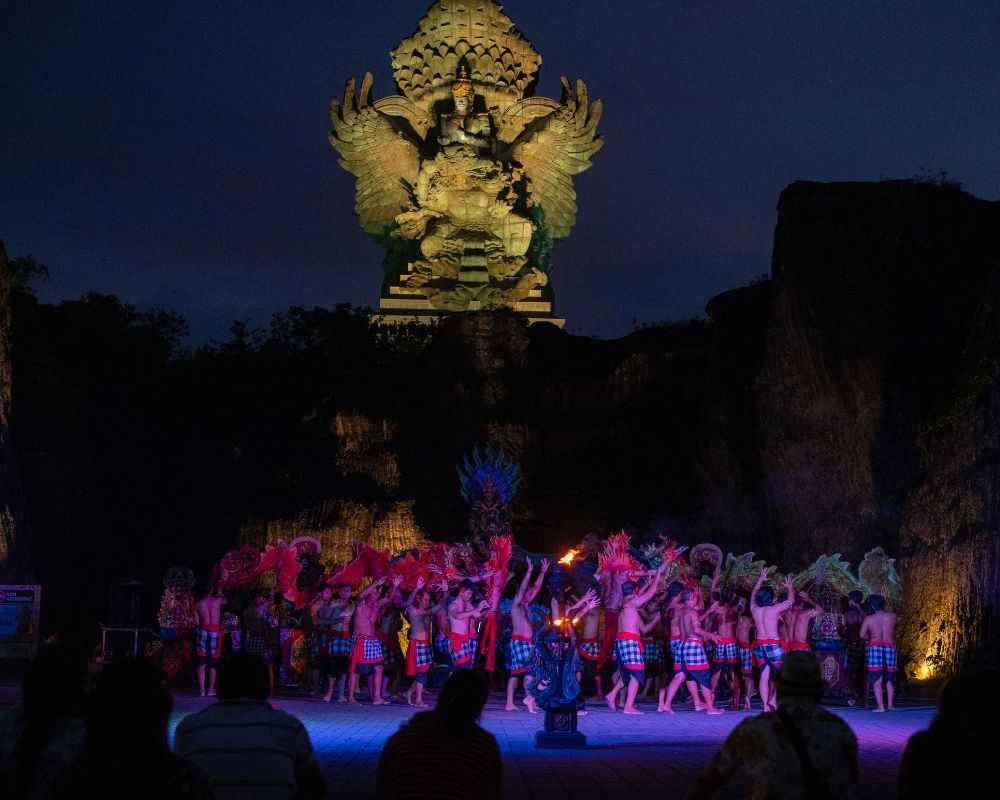 wisata malam bali