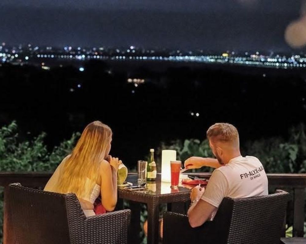 Dinner Romantis di Bali