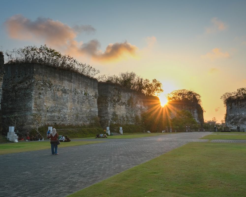 sunset di bali