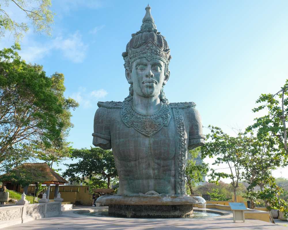 vishnu statue