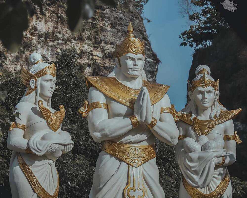 statues in bali