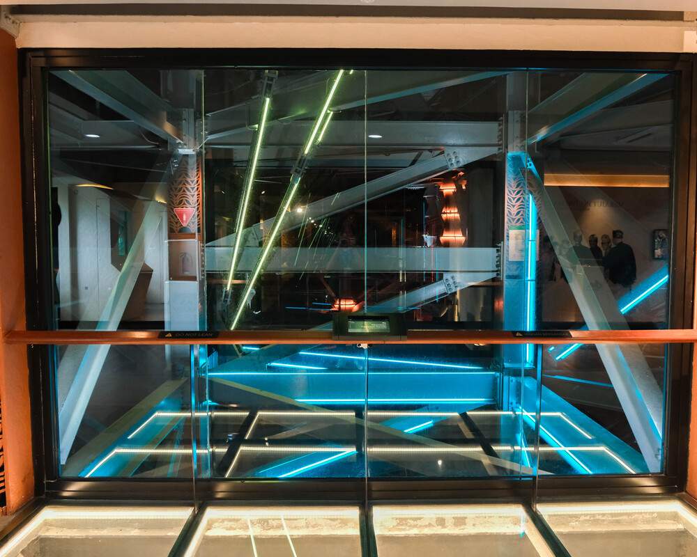 top of the statue tour