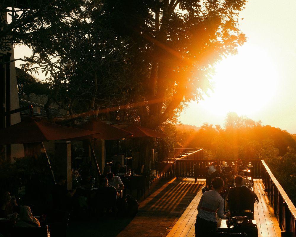 sunset dinner di bali